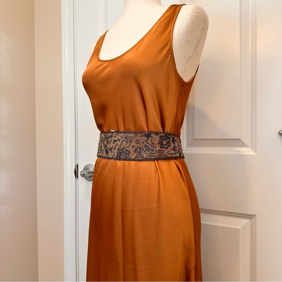 Intrend by Max Mara Gold Dress with Max&Co Label-cut Embroidered Beads Belt. M - Picture 4 of 16